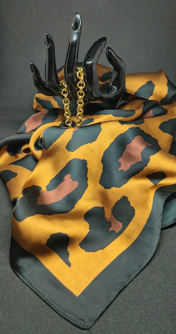Pañuelo Leopardo - Imagen 2