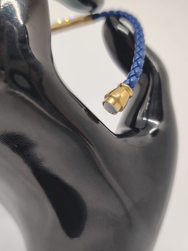 Pulsera de cuero azul rey con circones - Imagen 3